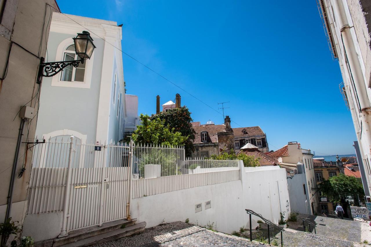 Portas Do Castelo Apartments Lisbon Exterior photo